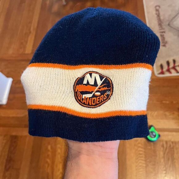 Y2K‎ islanders Beanie - Picture 1 of 2
